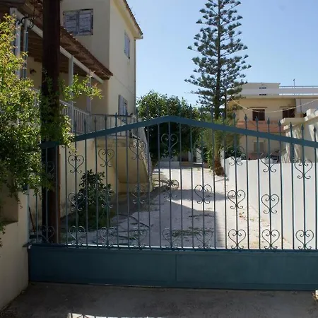 Stamatias Home, Fully Equipped 5 Minutes From The Sea