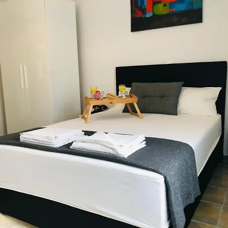 Stamatias Home, Fully Equipped 5 Minutes From The Sea * ハニア